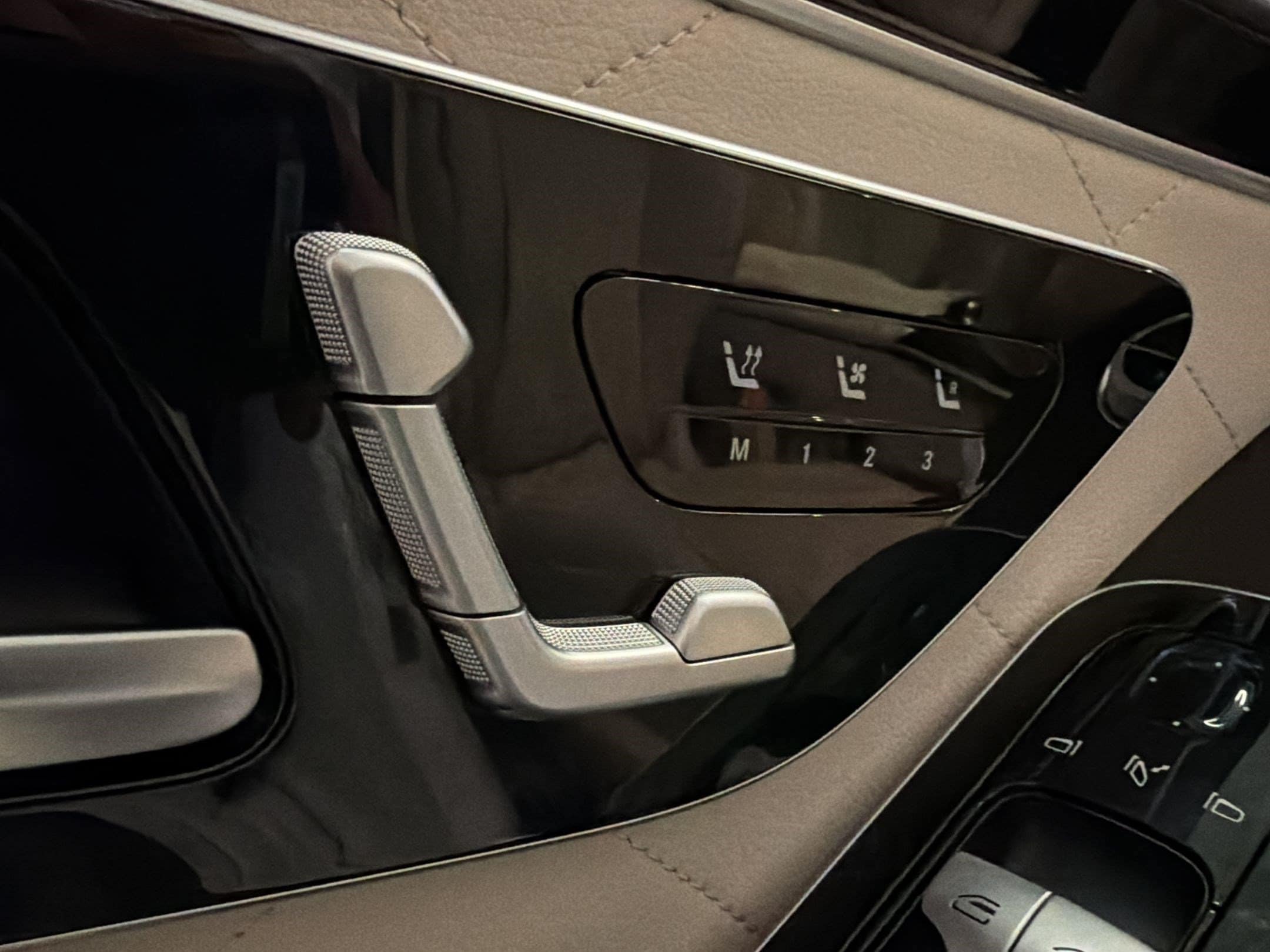 2026 Mercedes-Benz S-Class S 580 - Photo 28