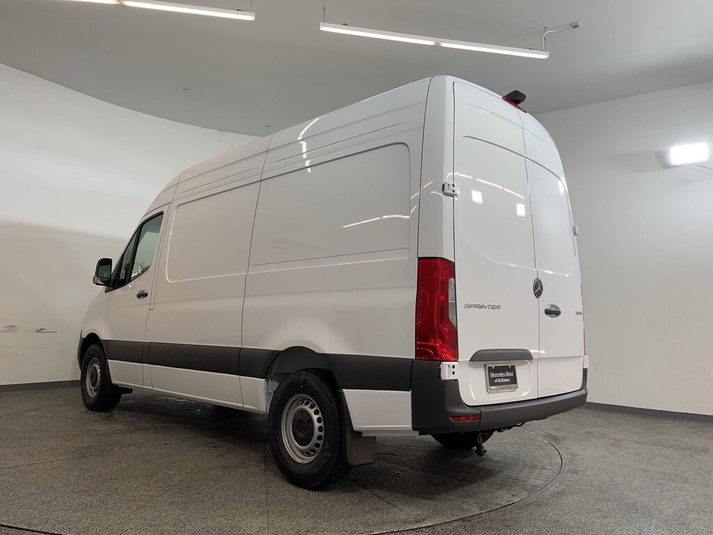 New 2025 Mercedes-Benz Sprinter 2500 Standard Roof 4-Cyl Diesel HO Van Crew Van