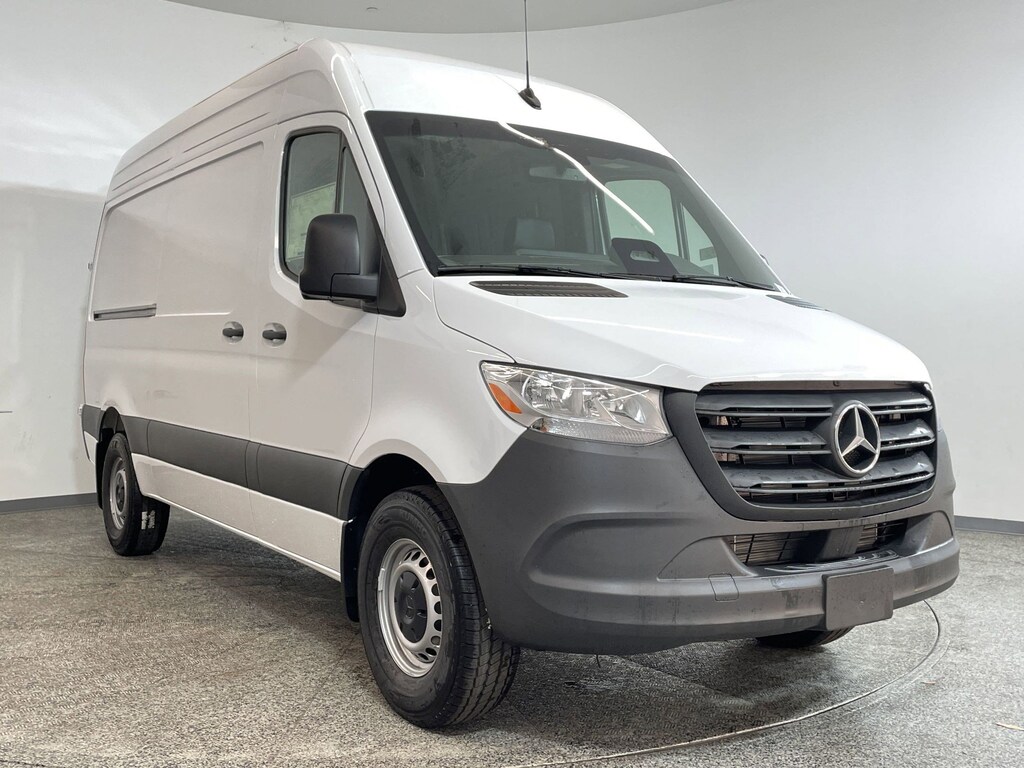 New 2025 Mercedes-Benz Sprinter 2500 Standard Roof 4-Cyl Diesel Van Cargo Van