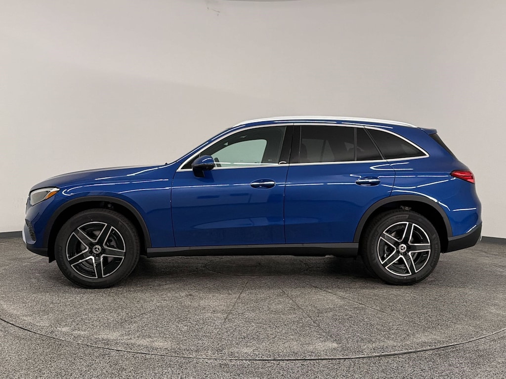 New 2026 Mercedes-Benz GLC 300 SUV