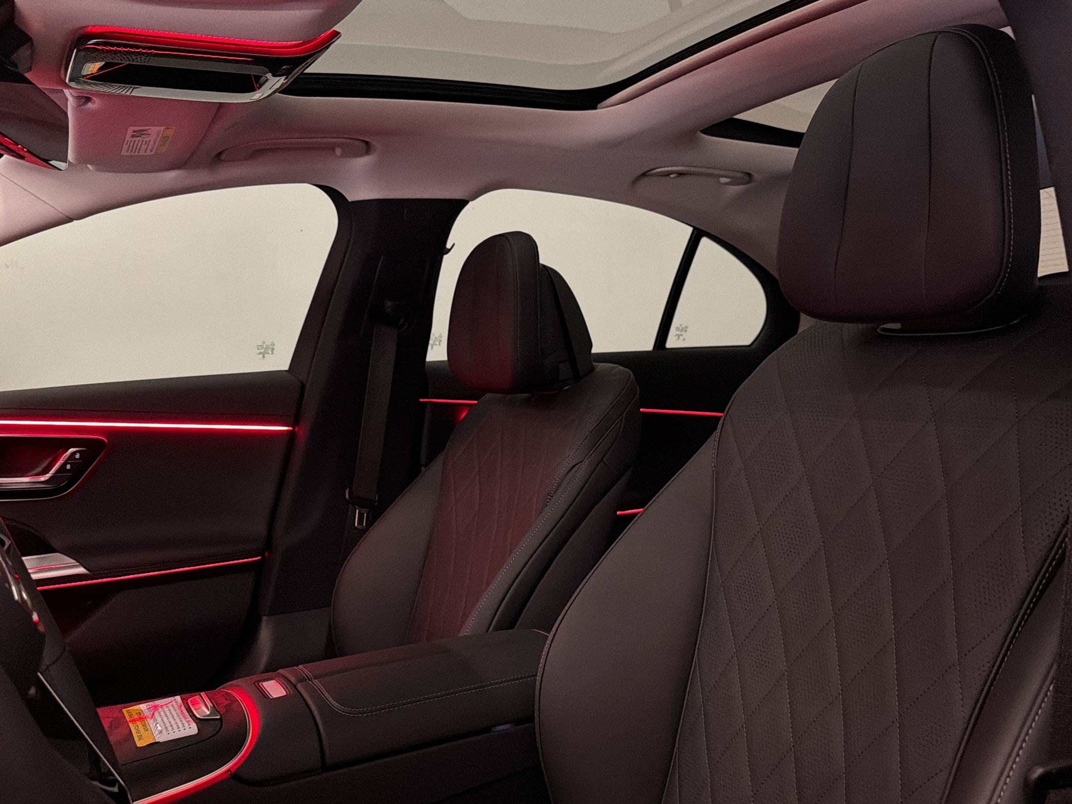 2026 Mercedes-Benz E-Class E350 - Photo 22