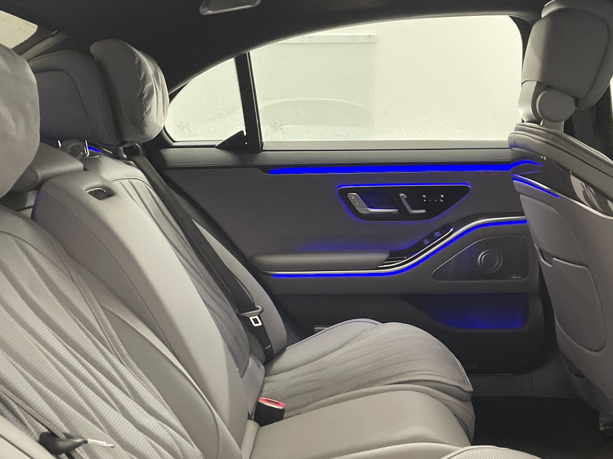 2026 Mercedes-Benz S-Class AMG S 63 - Photo 21