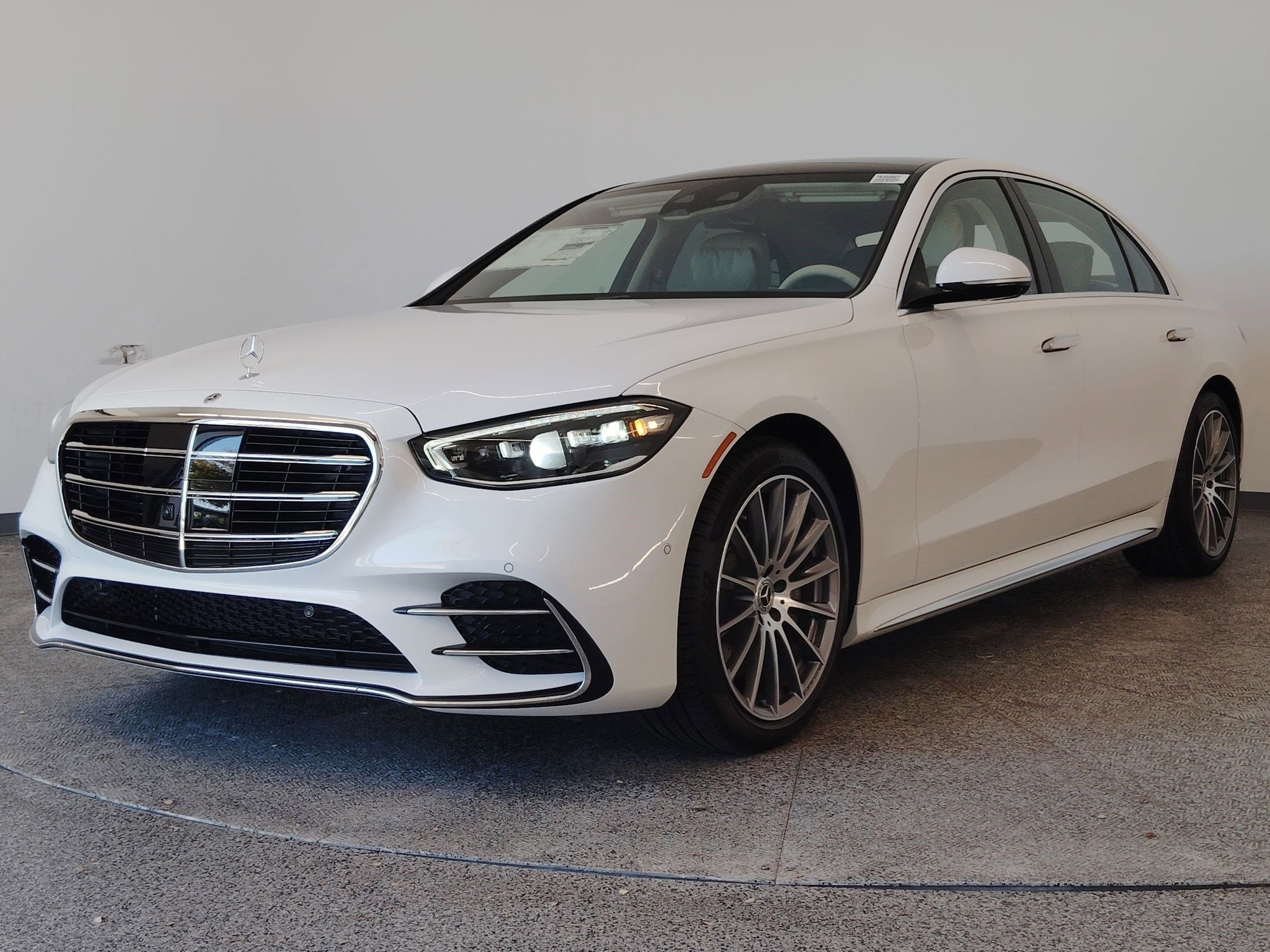2026 Mercedes-Benz S-Class S 580 - Photo 19