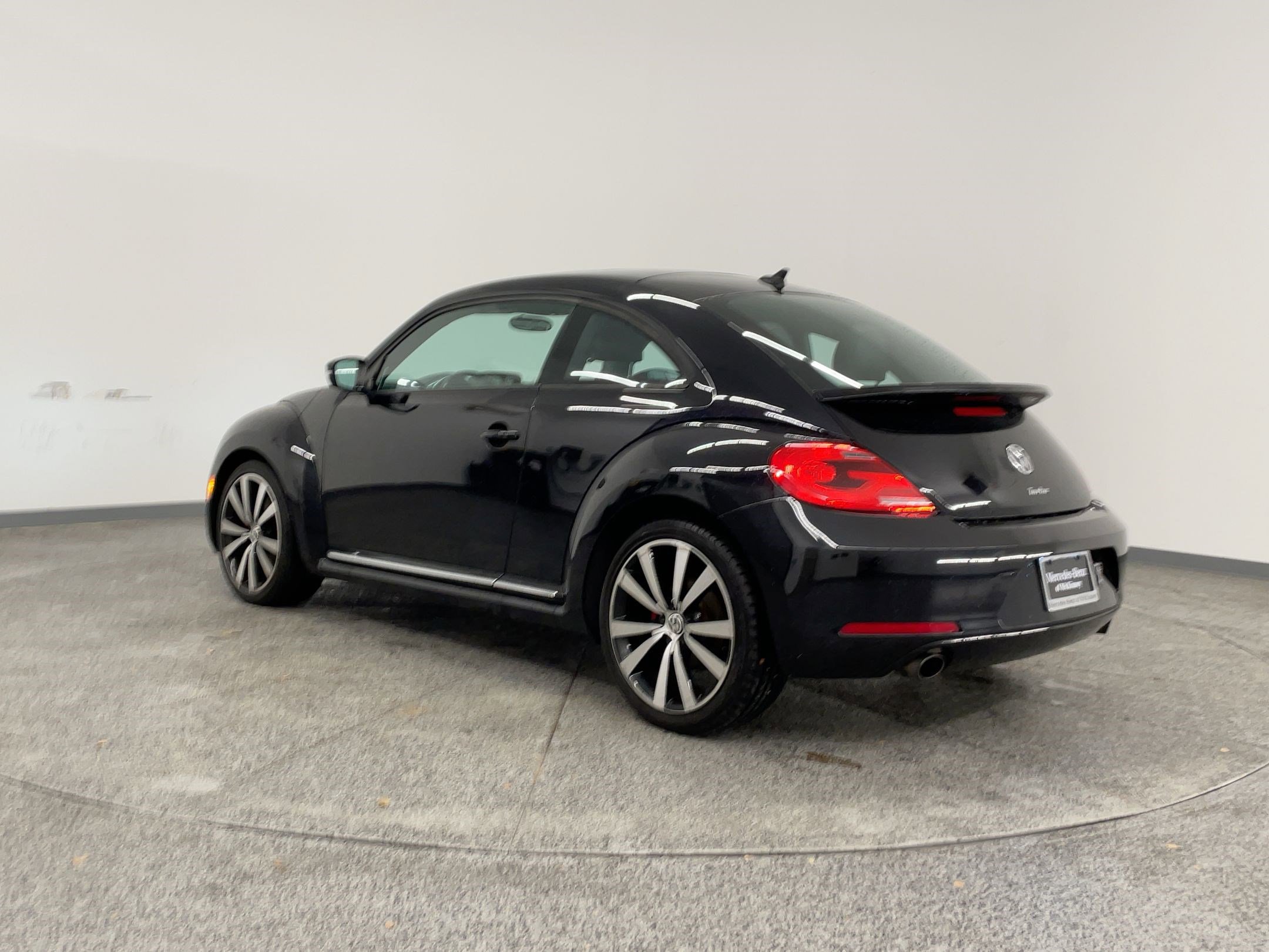 2013 Volkswagen Beetle Turbo photo 3
