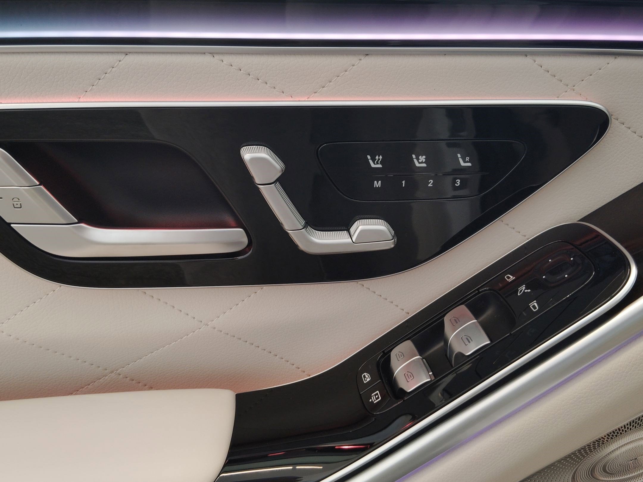 2026 Mercedes-Benz S-Class S 580 - Photo 23