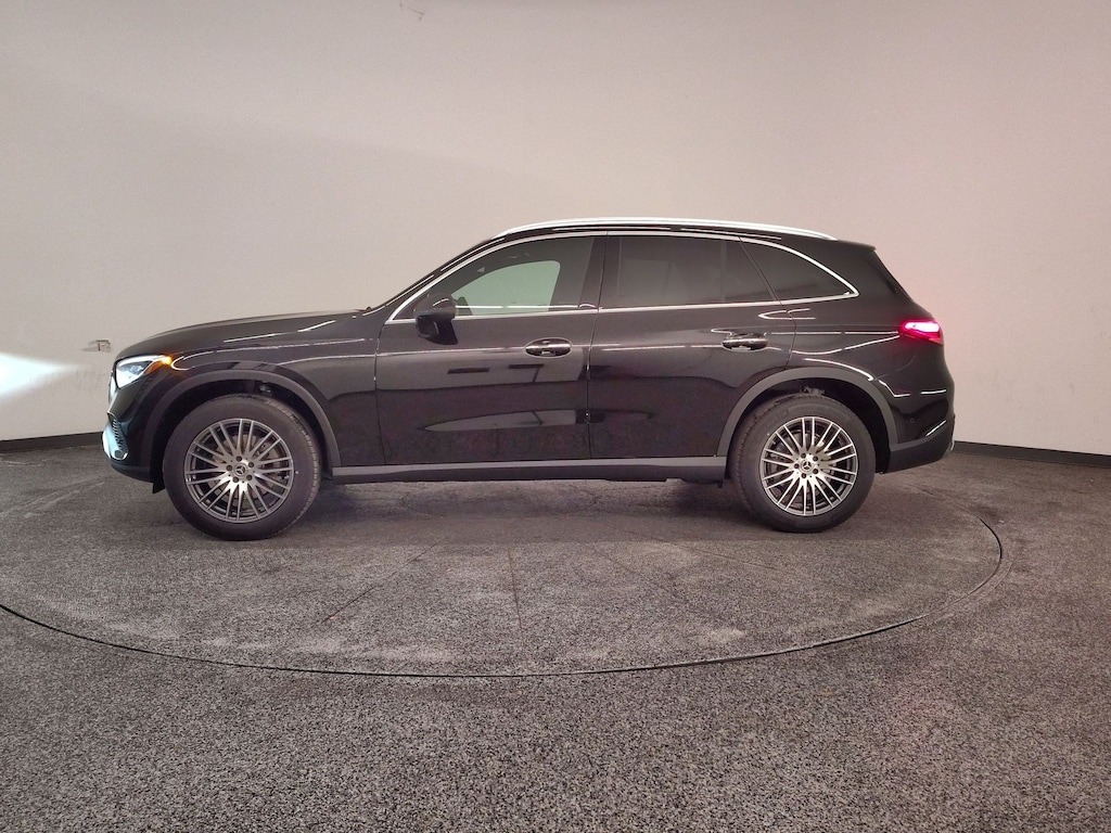 New 2026 Mercedes-Benz GLC 300 SUV