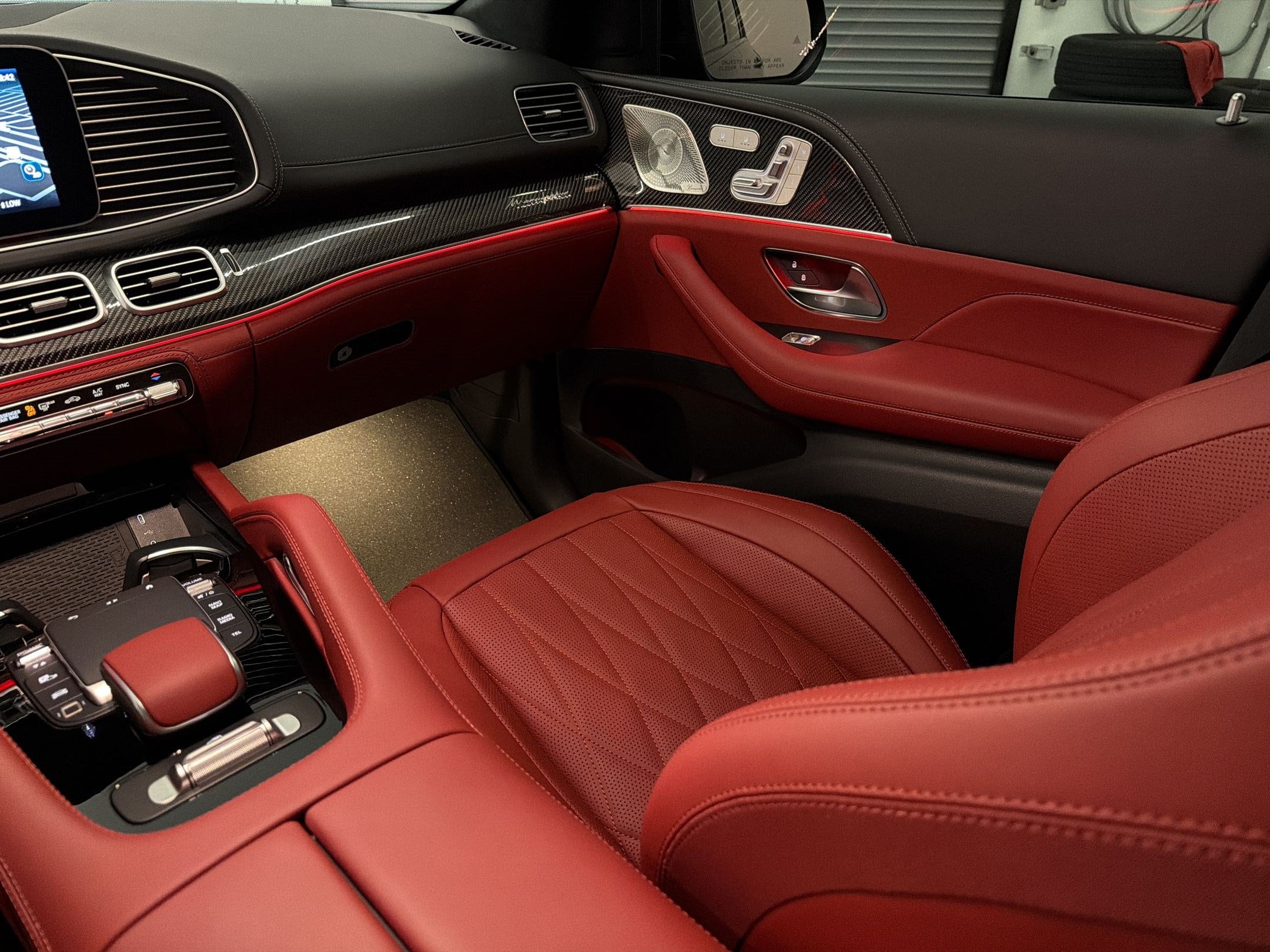 2026 Mercedes-Benz GLE AMG GLE63 S - Photo 30