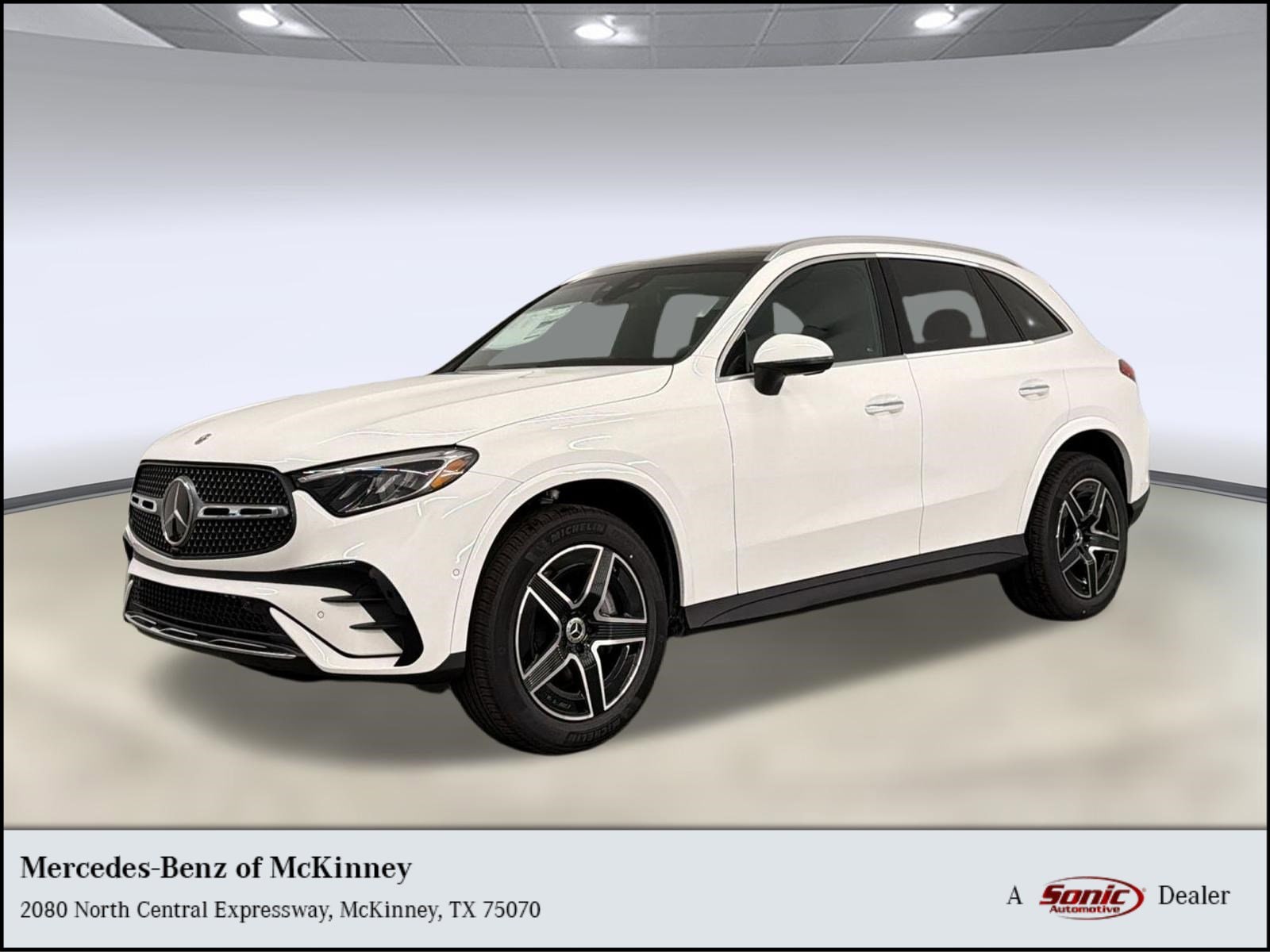 2026 Mercedes-Benz GLC GLC 300's photo