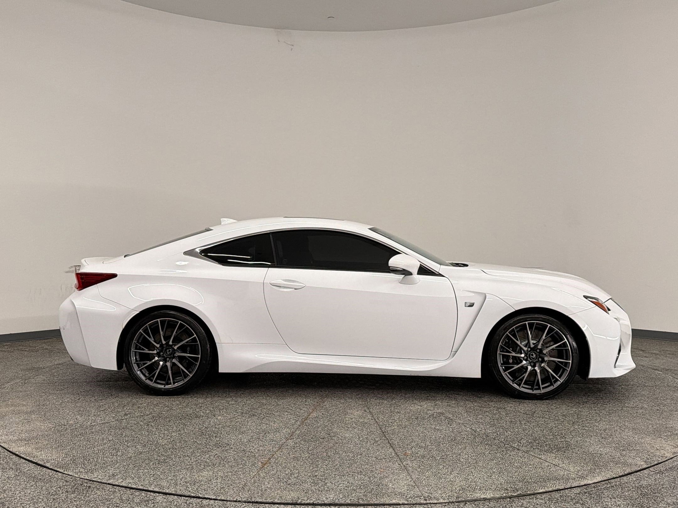 RC F 2dr Cpe Coupe