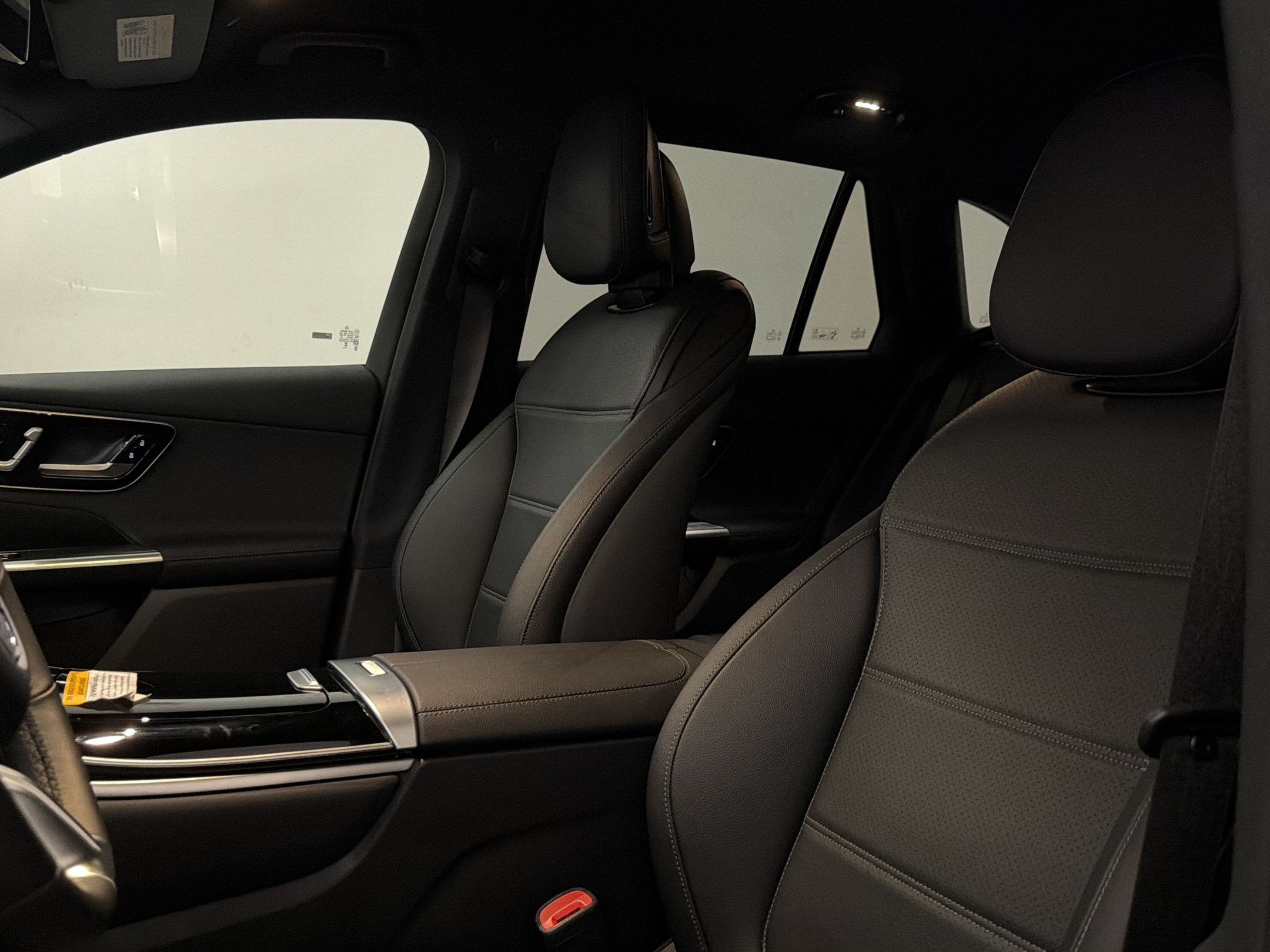 2026 Mercedes-Benz GLC Base - Photo 21