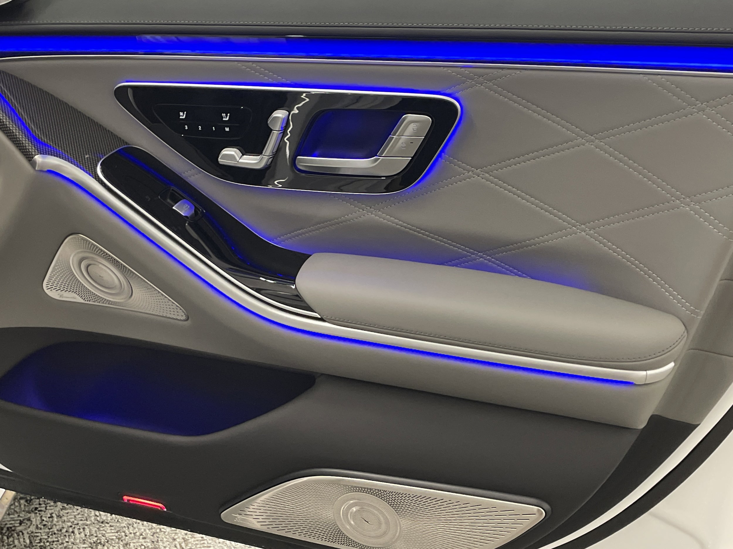2026 Mercedes-Benz S-Class AMG S 63 - Photo 23