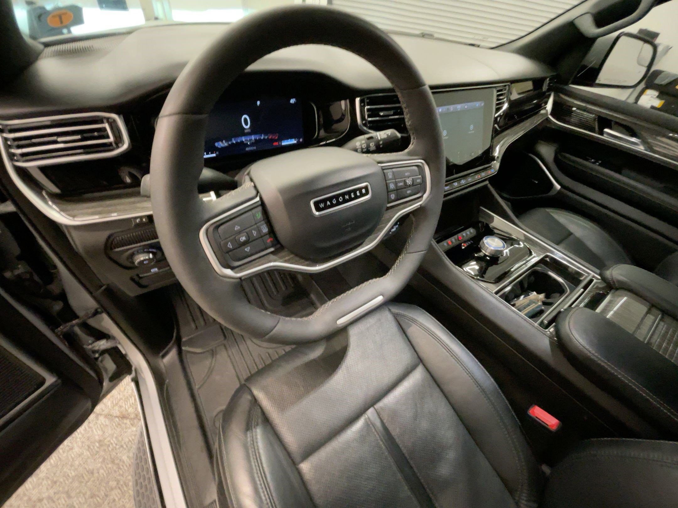 2022 Jeep Wagoneer Series II photo 4