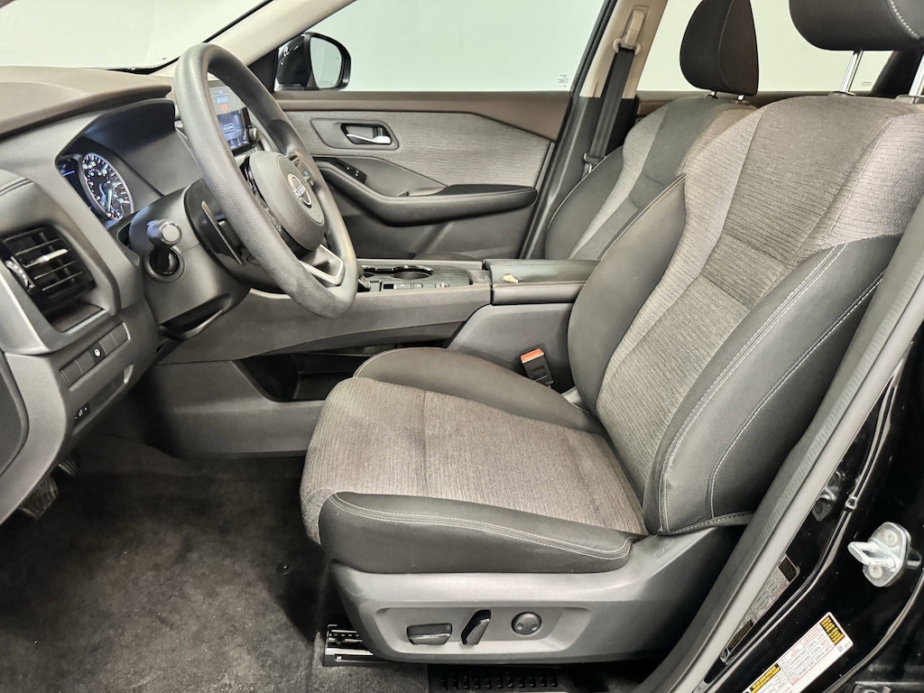 Used 2022 Nissan Rogue SV SUV