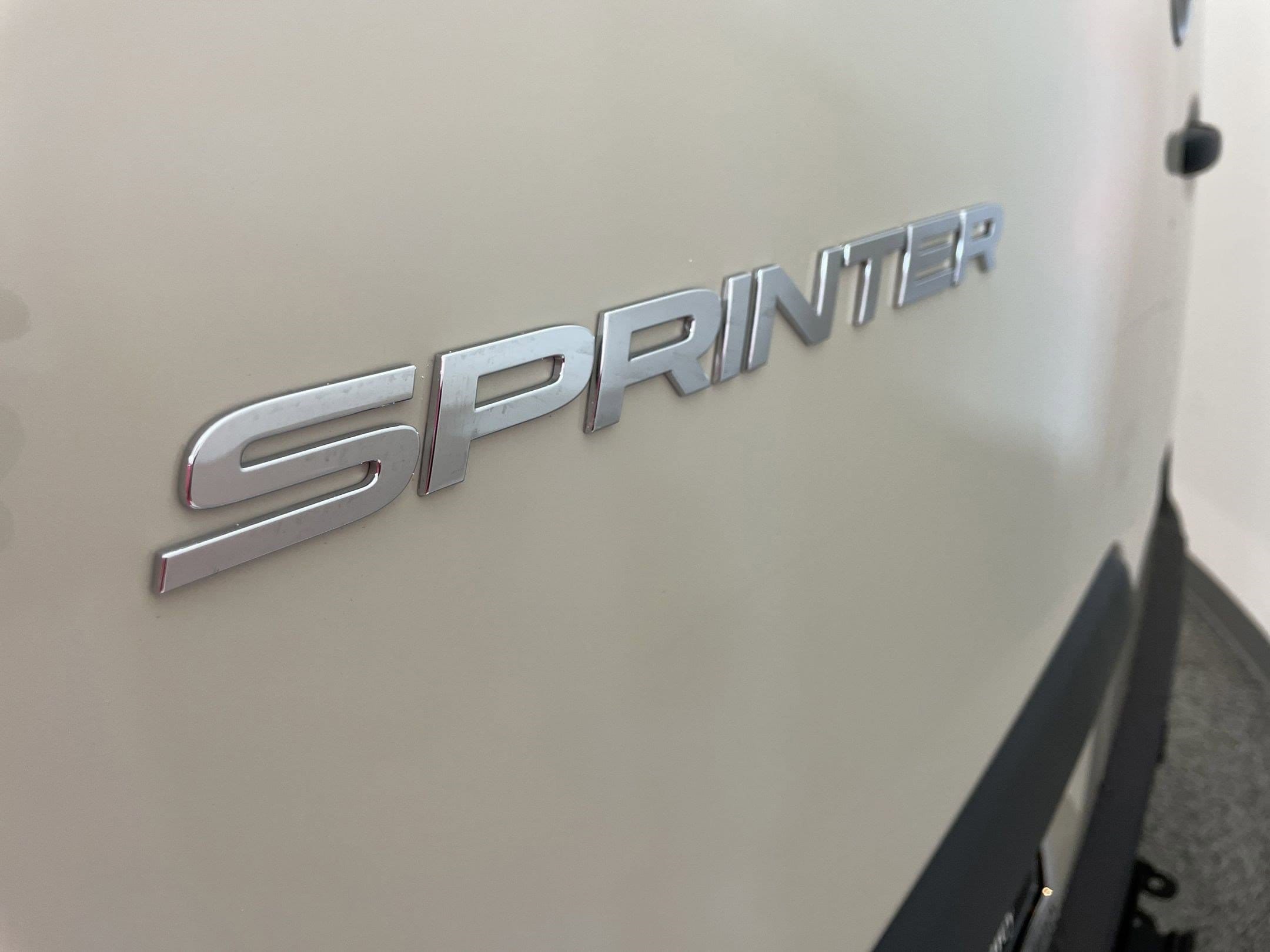 2025 Mercedes-Benz Sprinter Crew Van Base - Photo 26