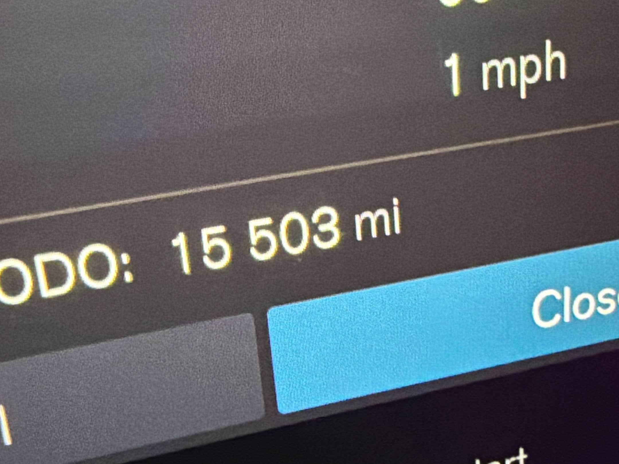 2023 Volvo XC40 Core - Photo 17
