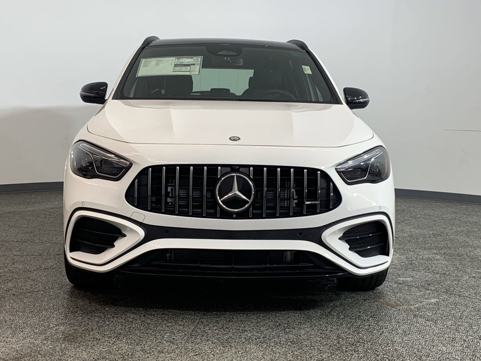 2025 Mercedes Benz GLA AMG 35 4MATIC photo 2
