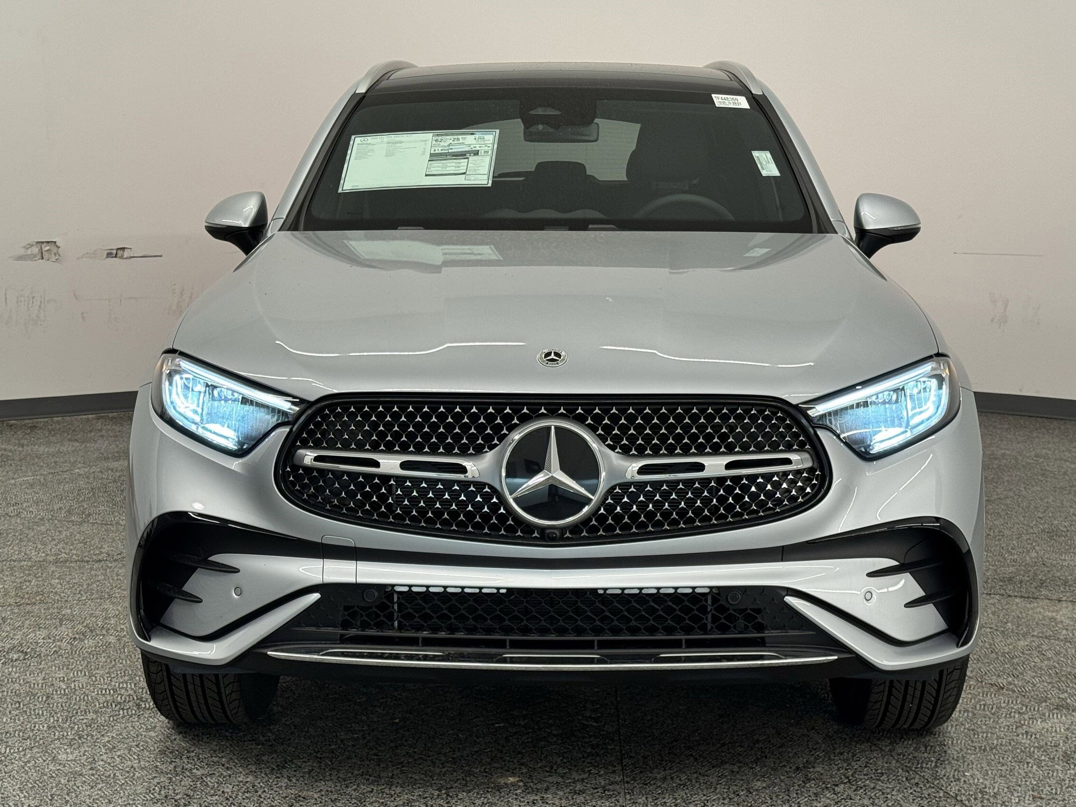 2026 Mercedes Benz GLC 350e 4MATIC photo 2