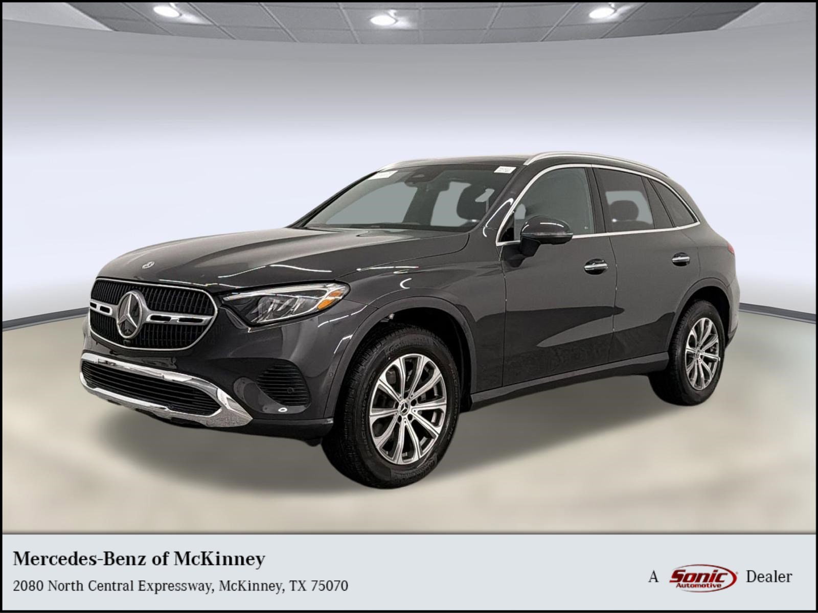 2026 Mercedes-Benz GLC GLC 300's photo