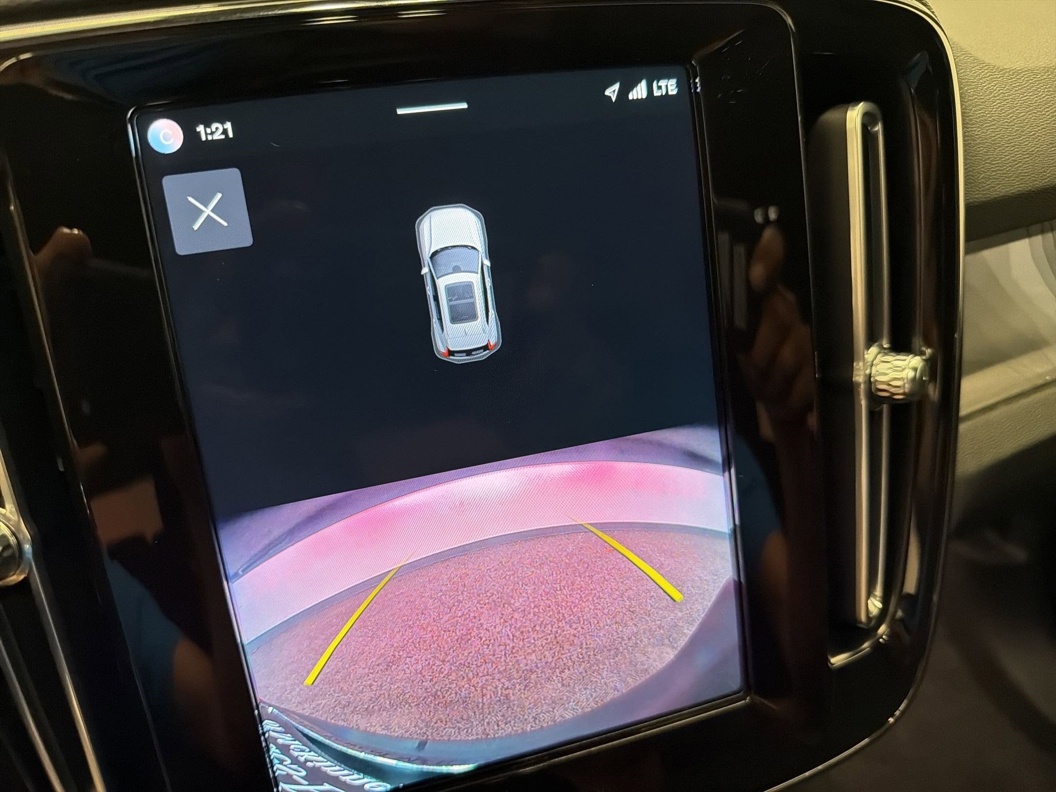 2023 Volvo XC40 Core - Photo 23