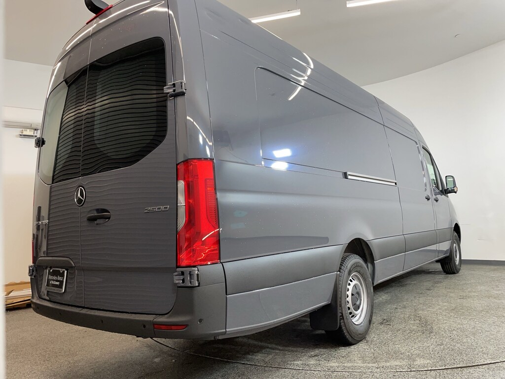 New 2025 Mercedes-Benz Sprinter 2500 High Roof 4-Cyl Diesel HO Van Extended Cargo Van