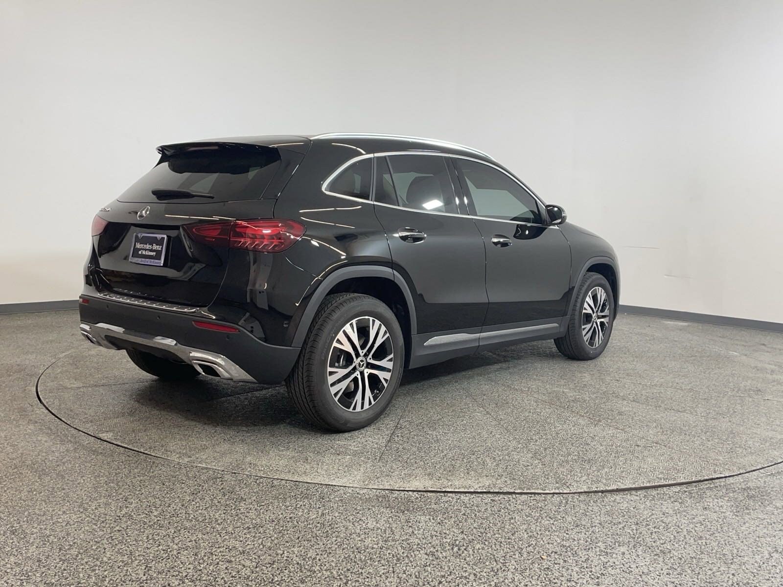 2025 Mercedes Benz GLA 250 photo 4