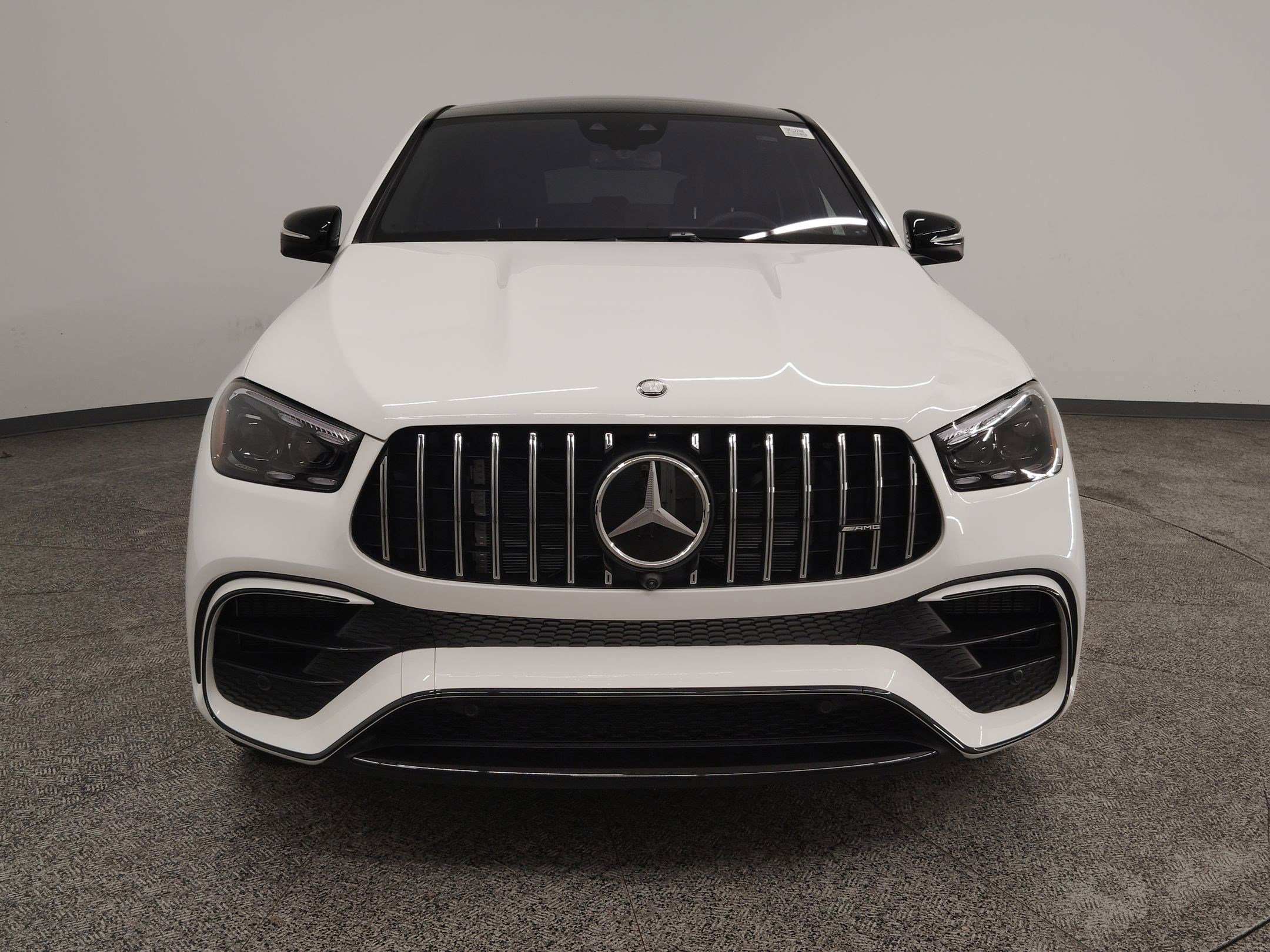 2026 Mercedes Benz GLE AMG 63 S photo 2