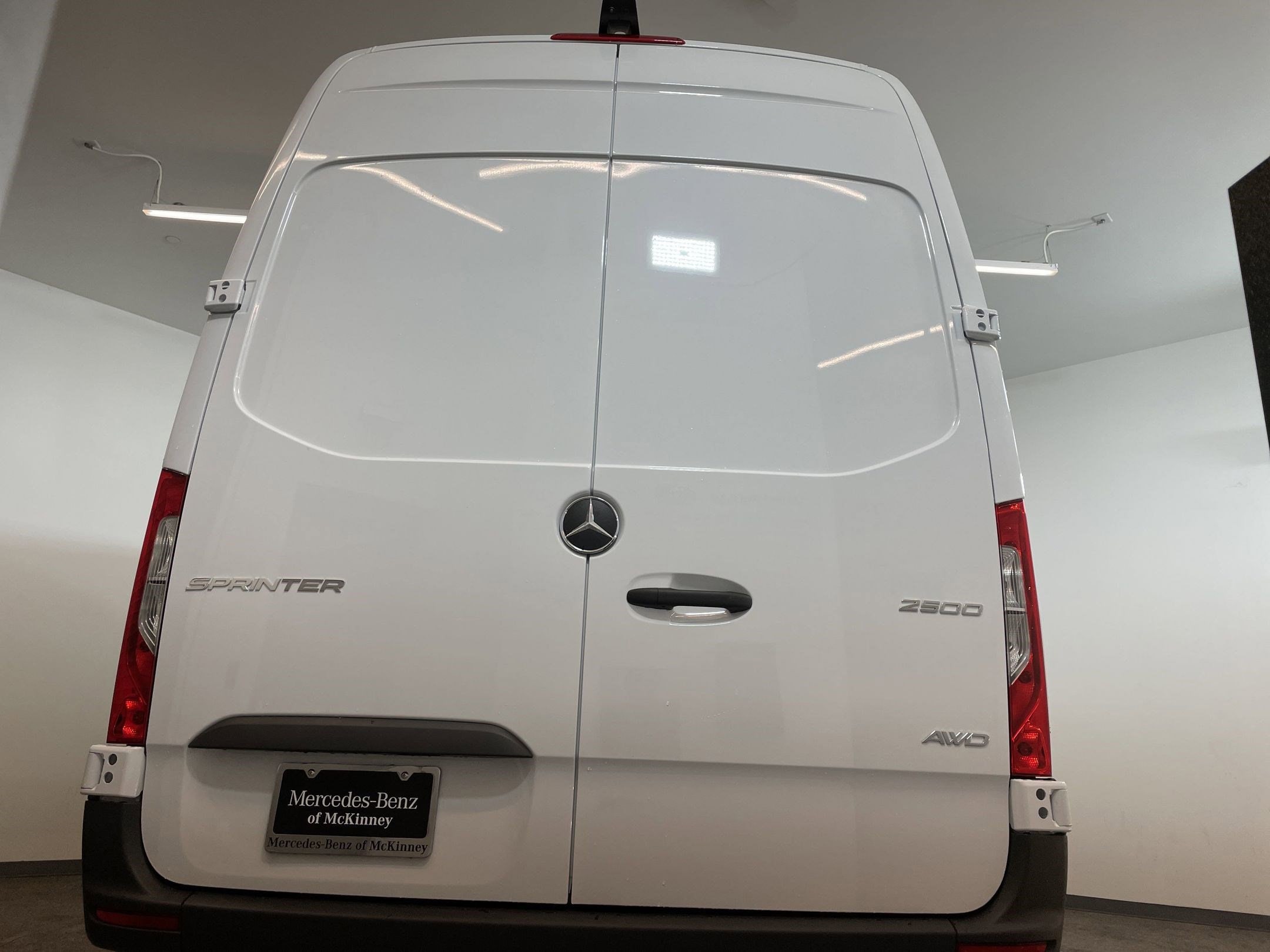 2025 Mercedes-Benz Sprinter Cargo Van Base - Photo 7