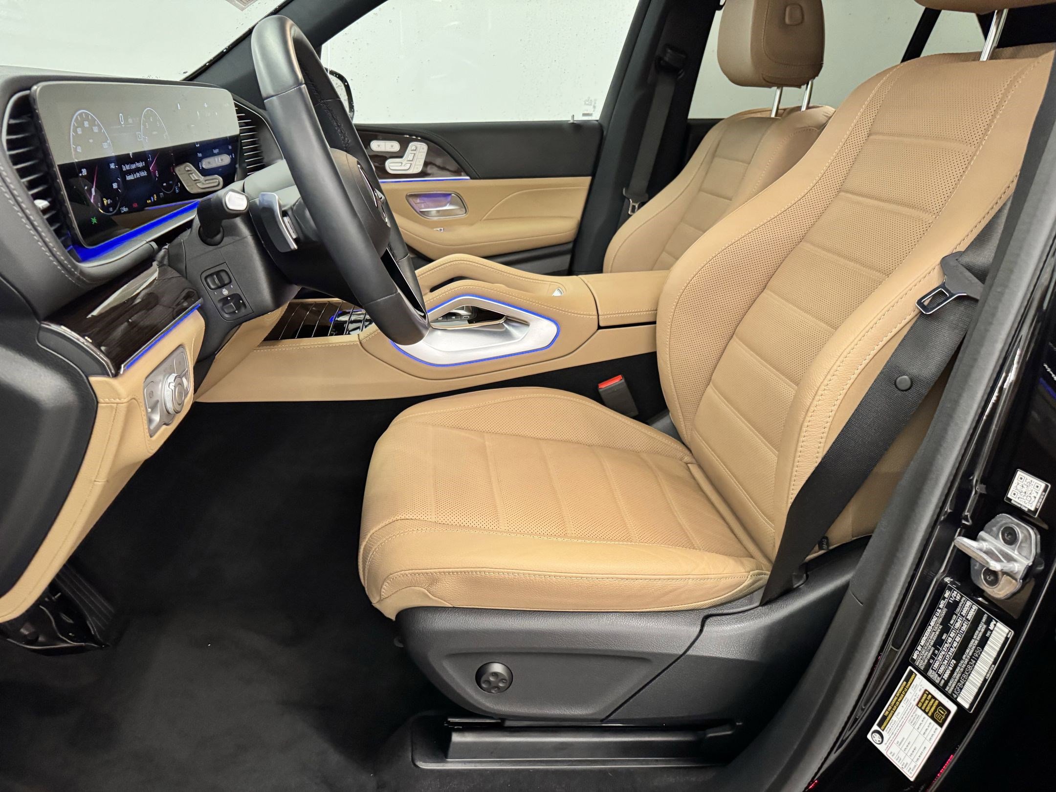 2025 Mercedes Benz GLE 350 photo 3