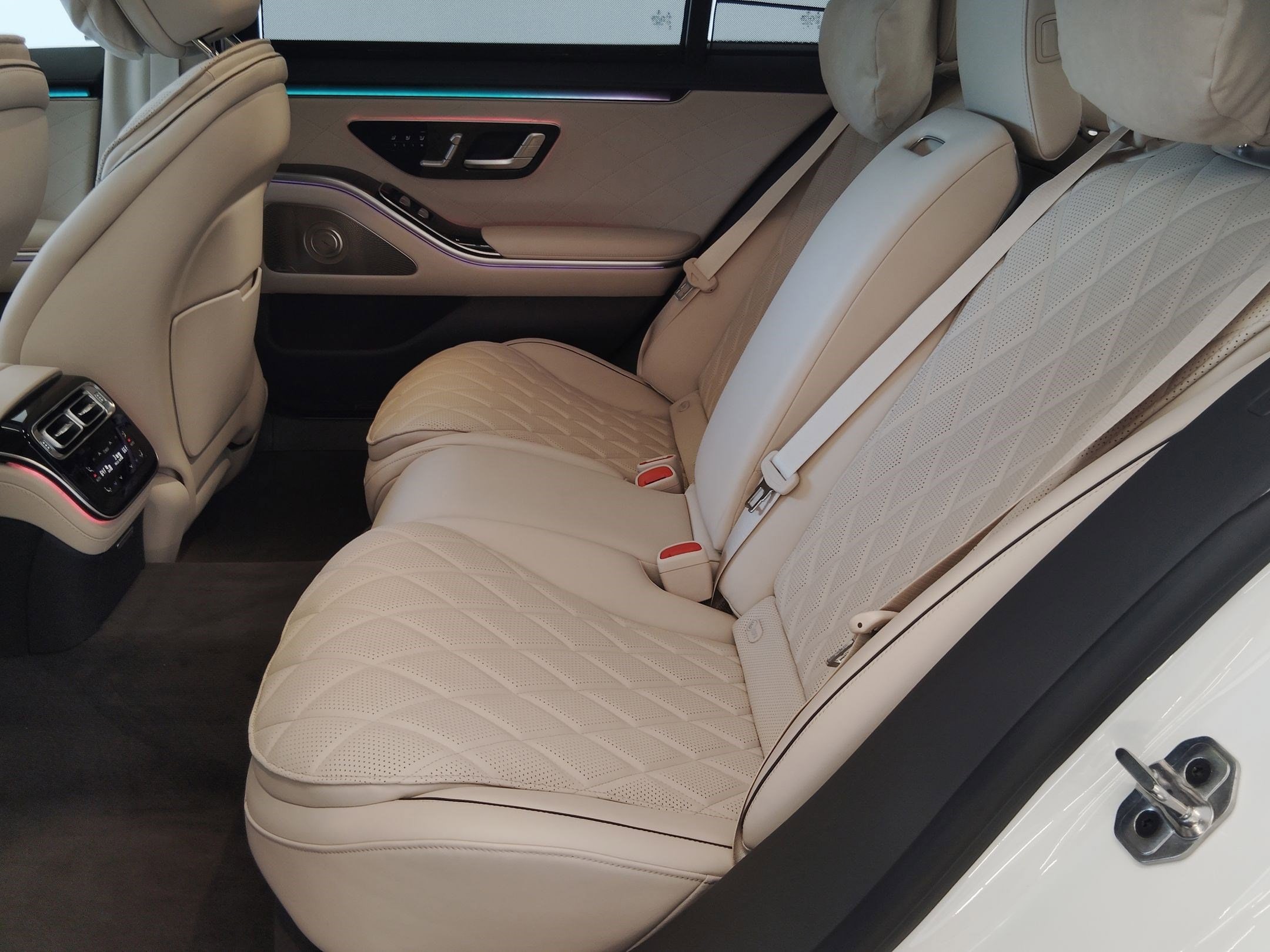 2026 Mercedes-Benz S-Class S 580 - Photo 12