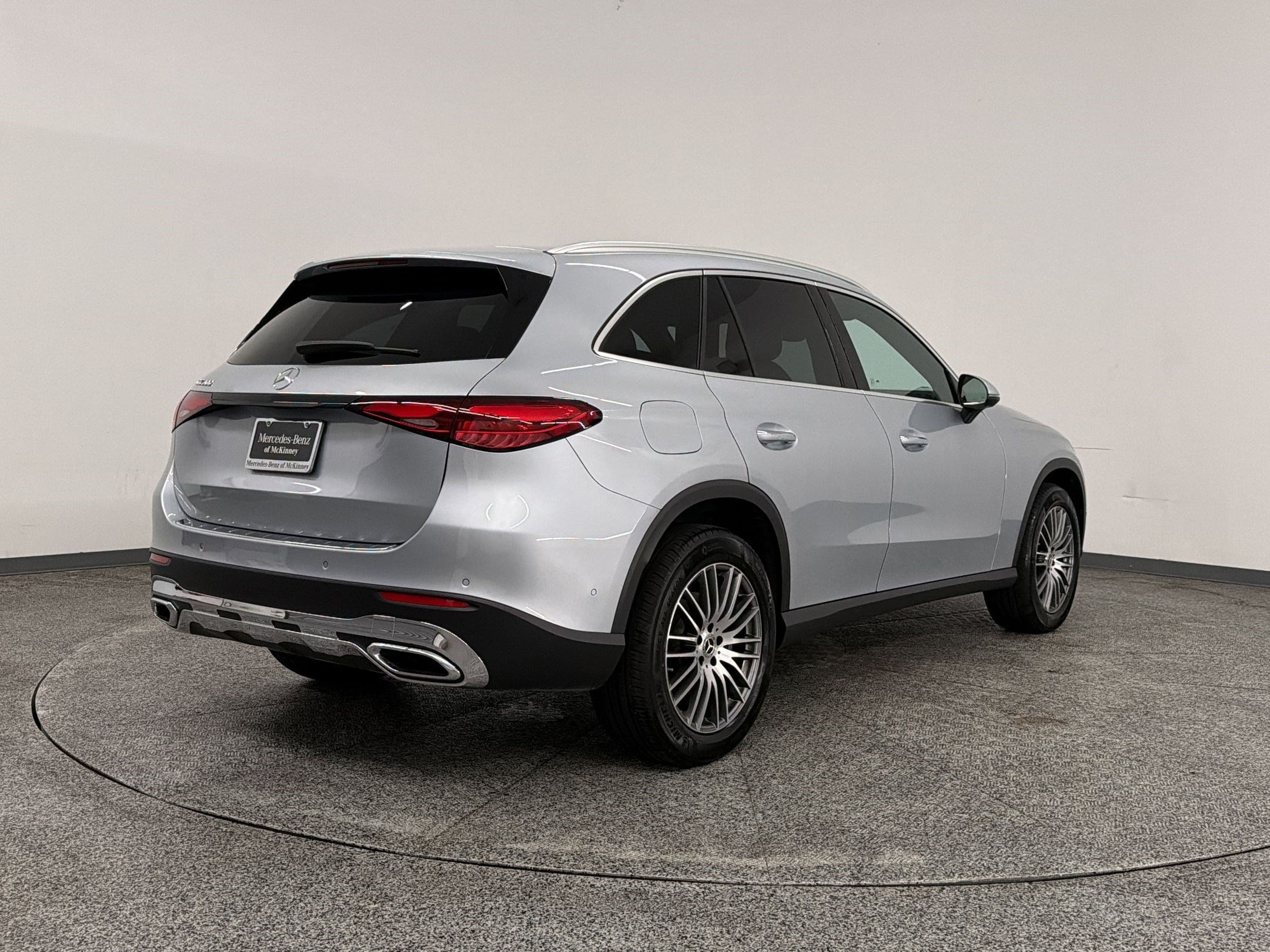 2026 Mercedes-Benz GLC Base - Photo 8
