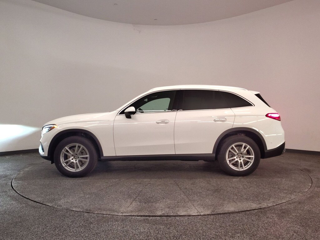 New 2026 Mercedes-Benz GLC 300 SUV
