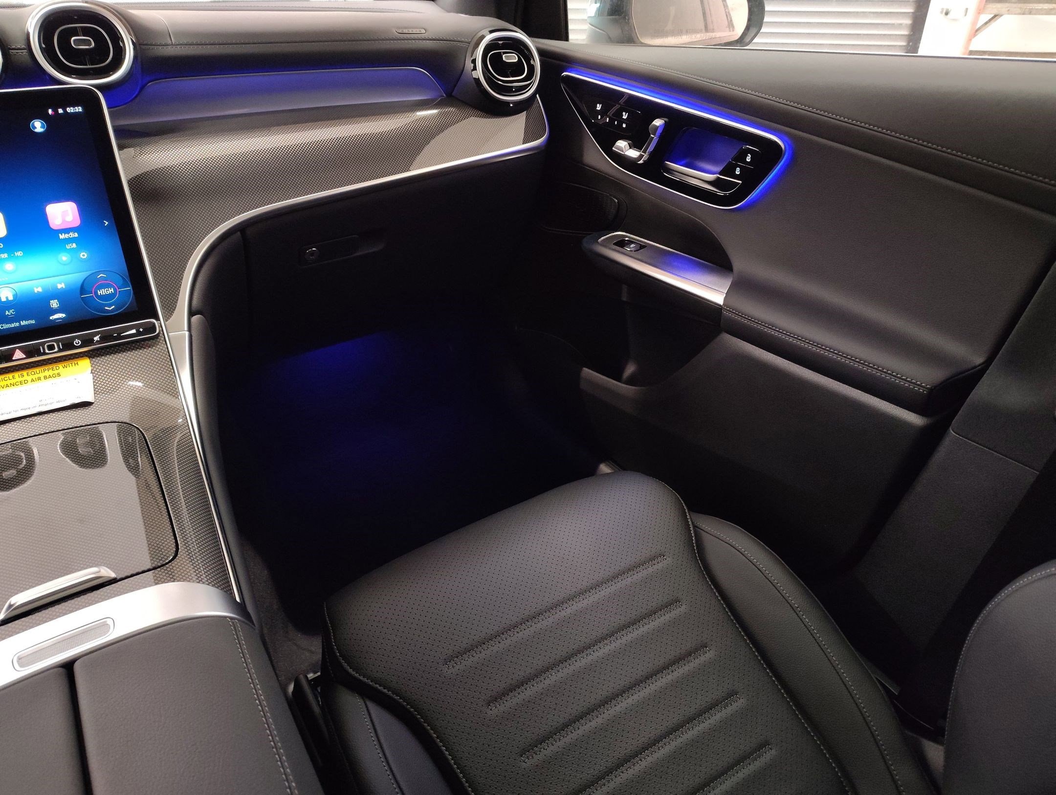2026 Mercedes-Benz GLC Base - Photo 28