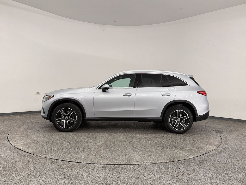 New 2026 Mercedes-Benz GLC 300 SUV