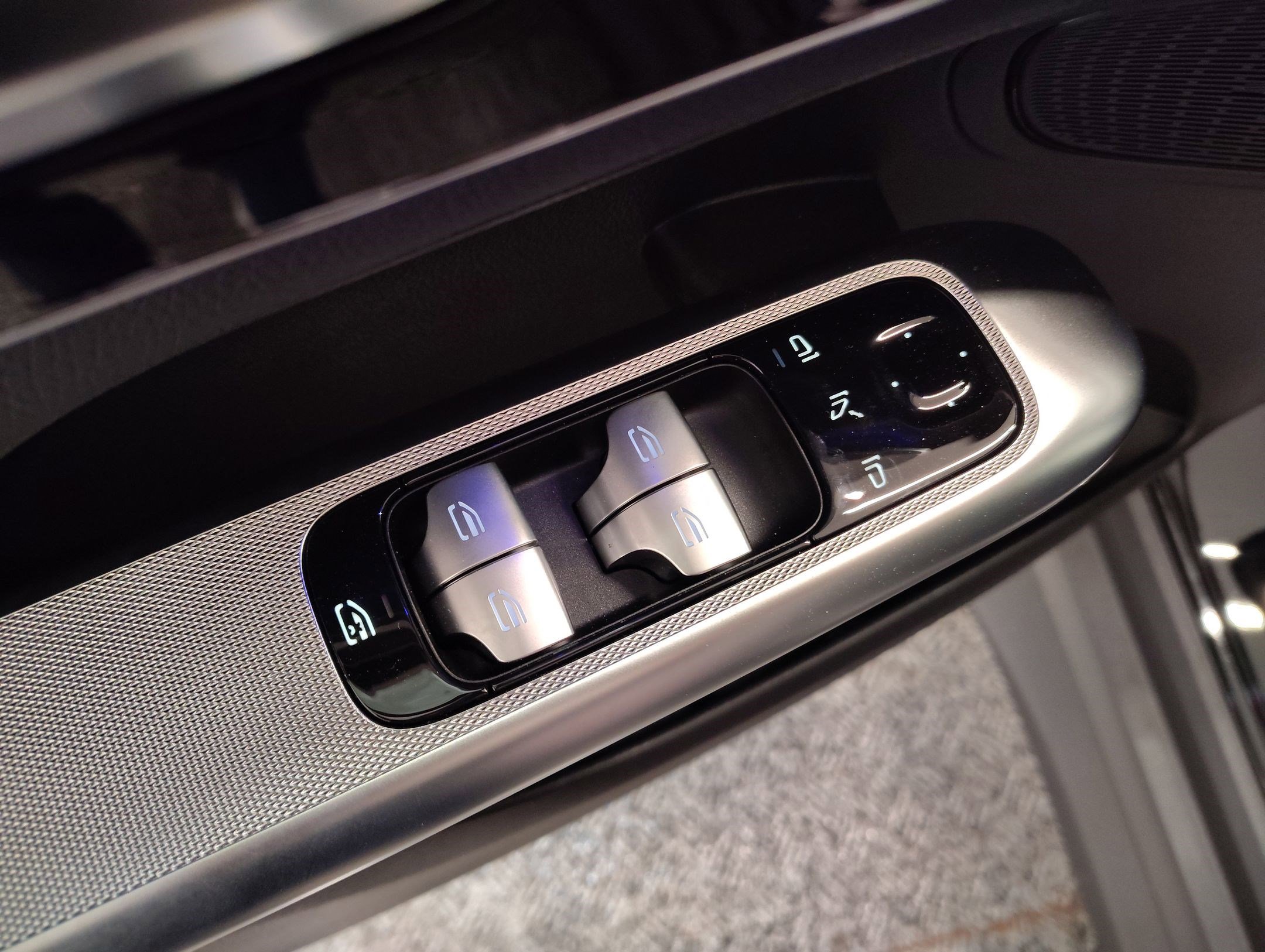 2026 Mercedes-Benz GLC Base - Photo 19