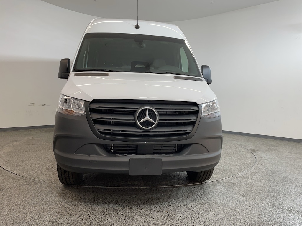 New 2025 Mercedes-Benz Sprinter 2500 High Roof 4-Cyl Diesel HO Van Crew Van