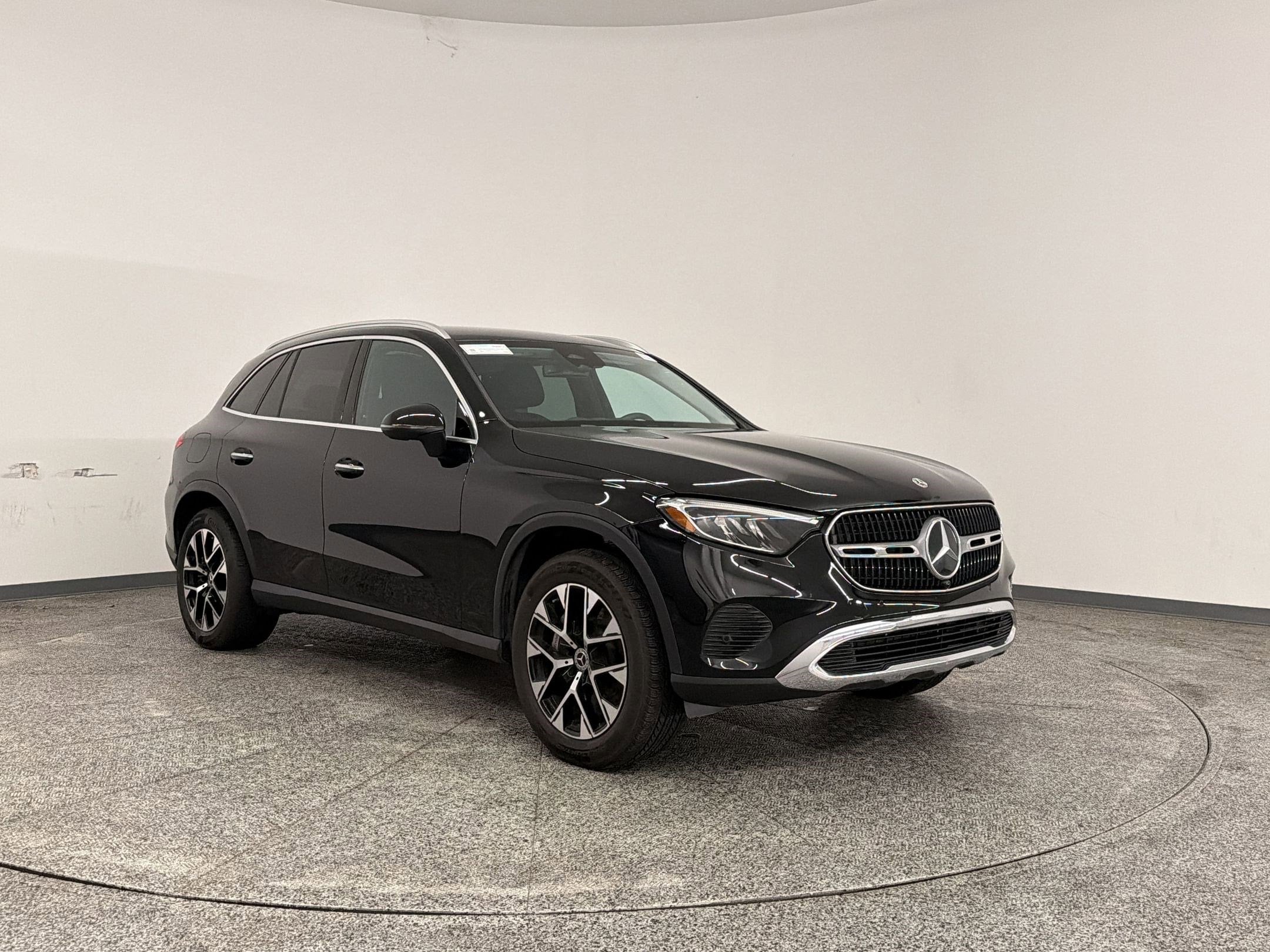 2026 Mercedes-Benz GLC Base - Photo 6