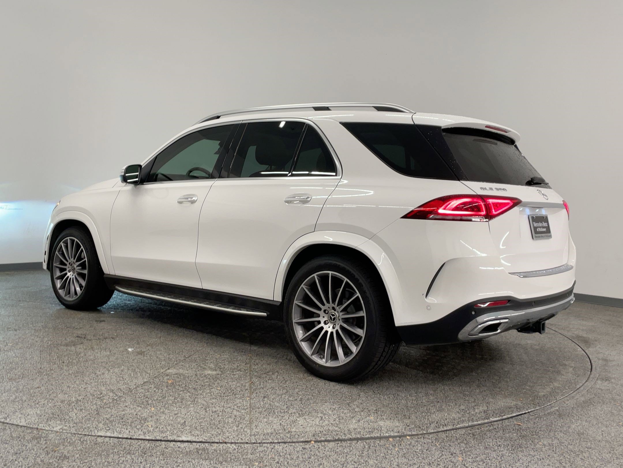 2022 Mercedes Benz GLE 350 photo 2