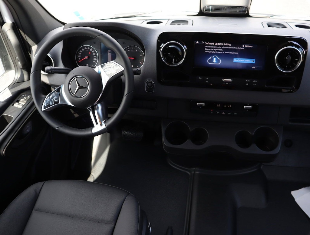 New 2025 Mercedes-Benz Sprinter 2500 High Roof 4-Cyl Diesel HO Van Cargo Van