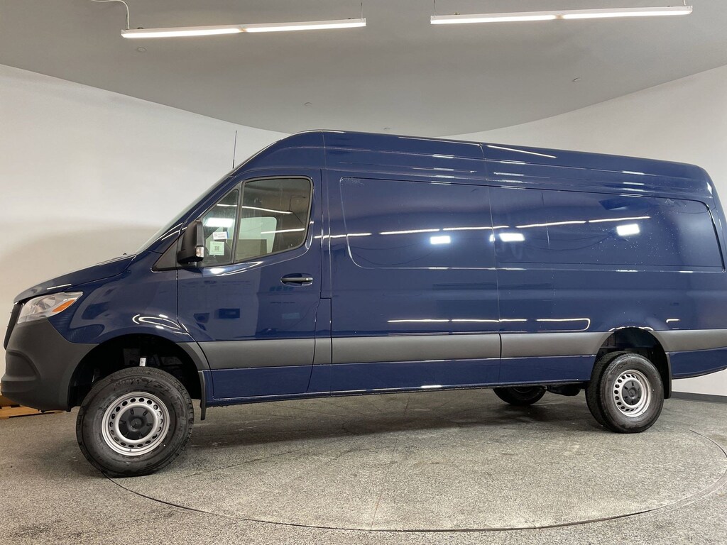 New 2025 Mercedes-Benz Sprinter 2500 High Roof 4-Cyl Diesel HO Van Cargo Van