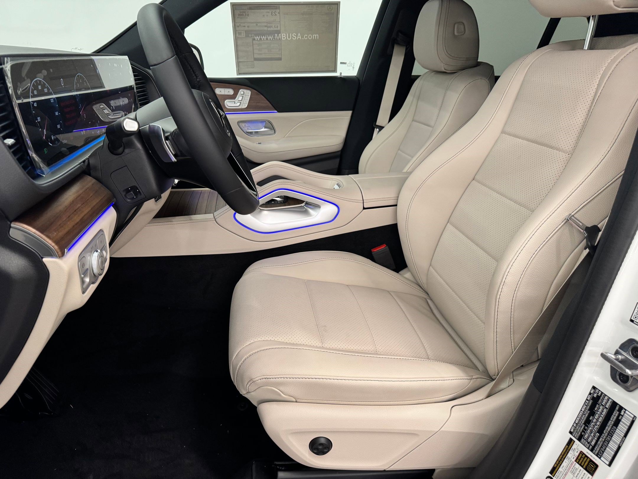 2026 Mercedes Benz GLE 350 photo 3