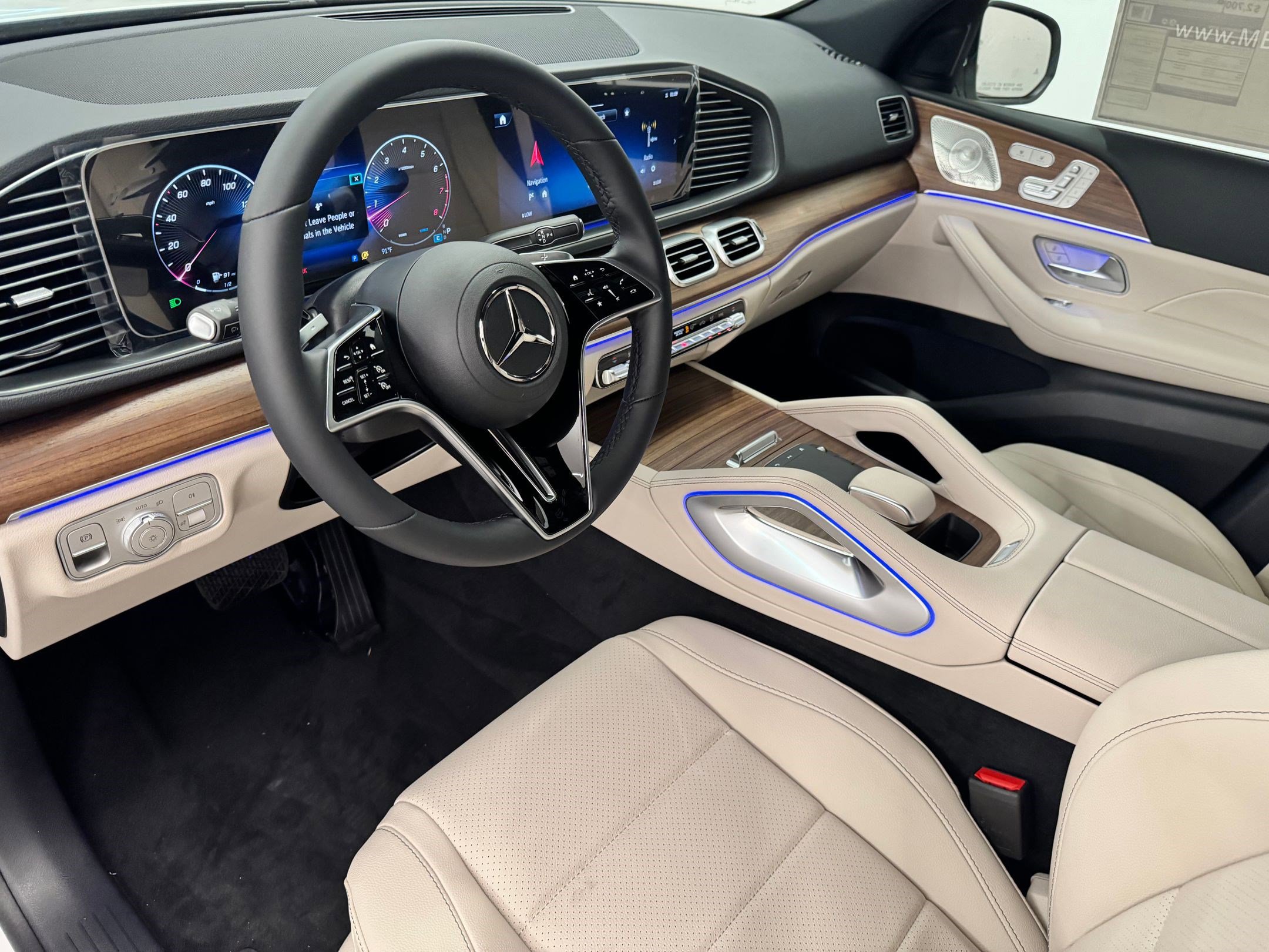 2026 Mercedes Benz GLE 350 photo 2