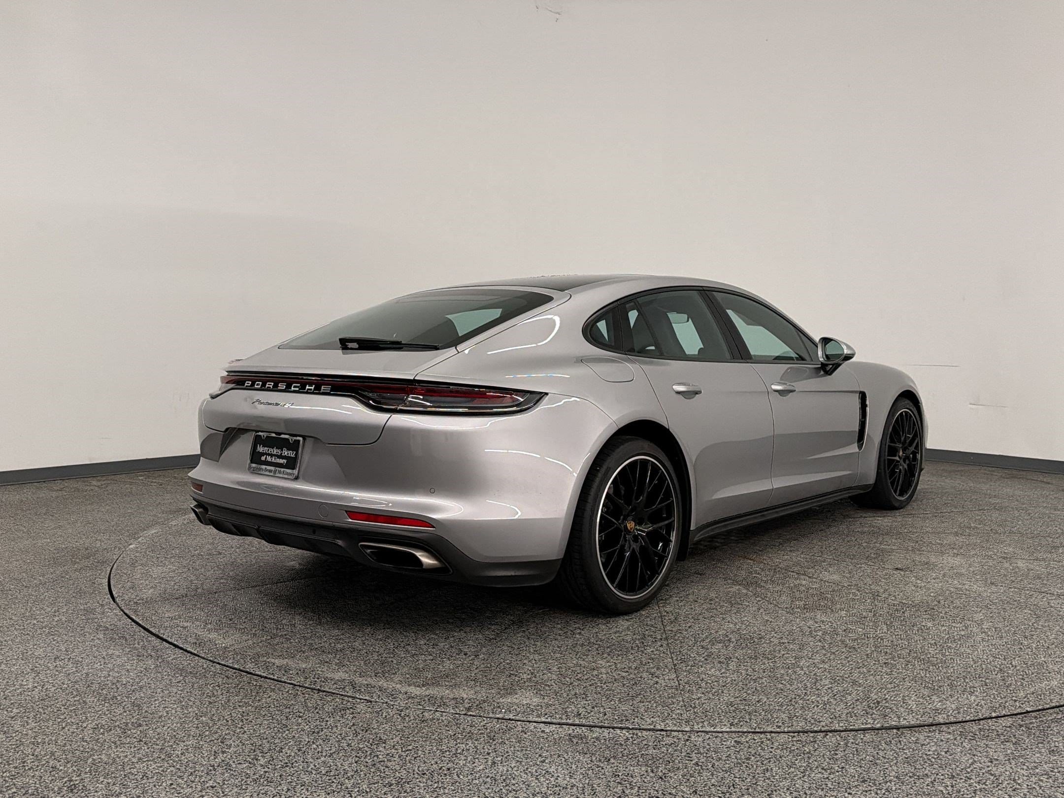 Panamera Panamera (RWD) Hatchback