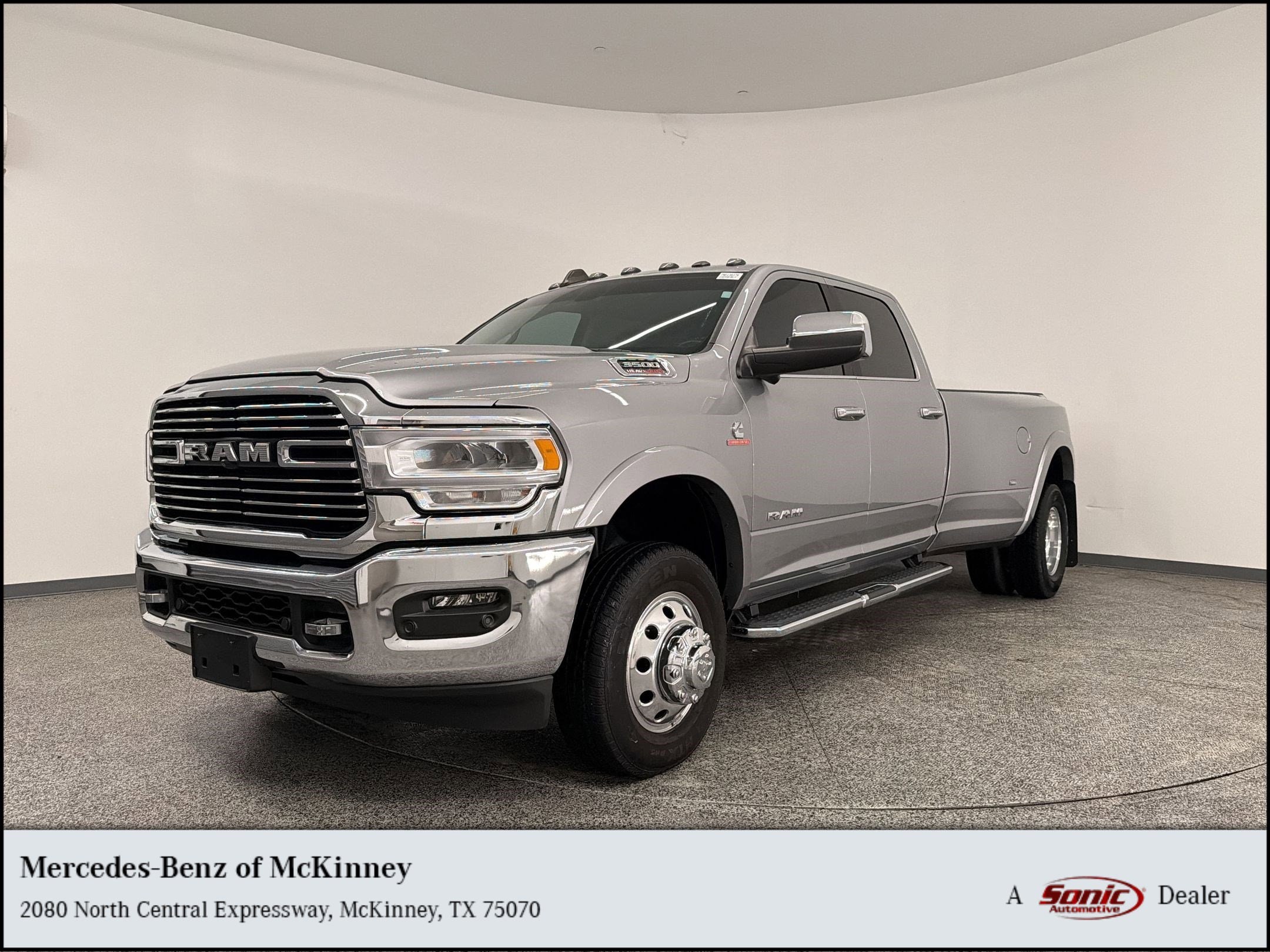 2022 RAM 3500 Laramie 4X4 Crew Cab LWB's photo