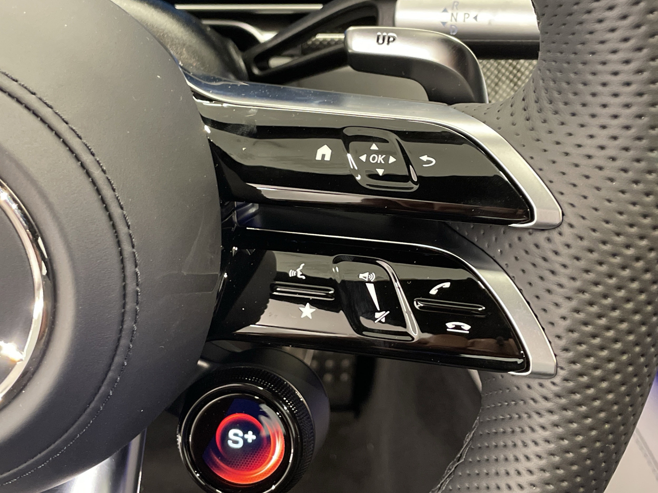 2026 Mercedes-Benz S-Class AMG S 63 - Photo 12