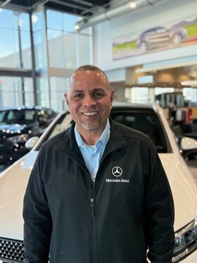 Staff member William Flores from ID_3ac5a4d44afd