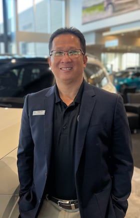 Staff member Kien "Kenny" Tang from ID_3ac5a4d44afd