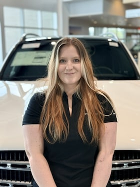 Staff member Madison Moynahan from ID_ce3b97