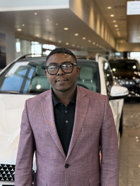 Staff member Etim "James" Akaninyene from ID_7941ad