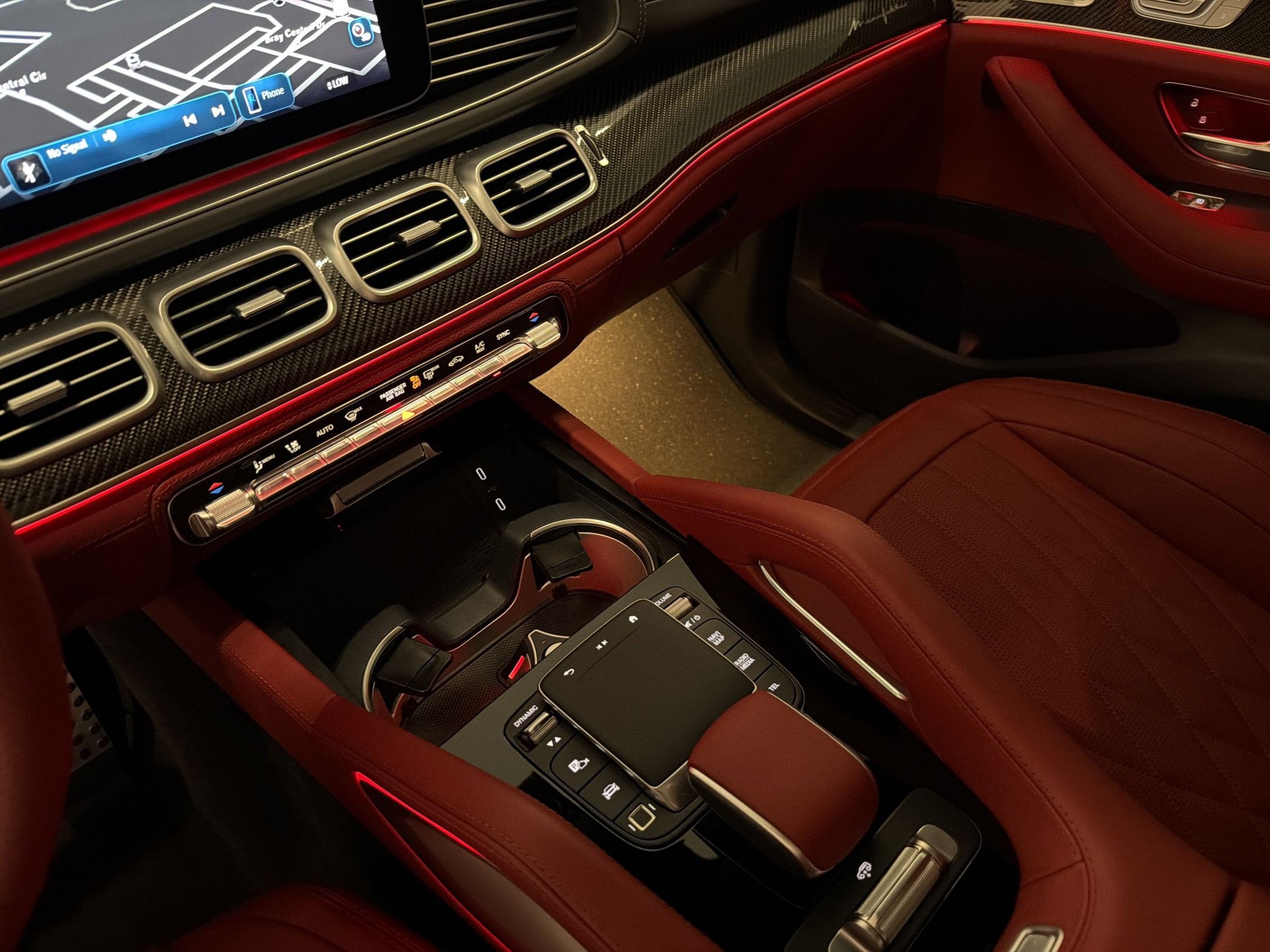2026 Mercedes-Benz GLE AMG GLE63 S - Photo 17