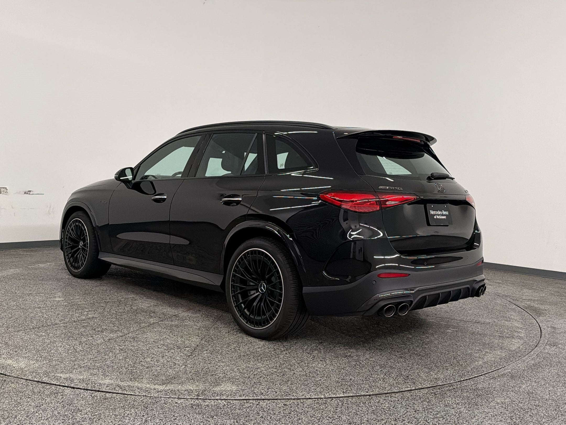 2026 Mercedes-Benz GLC AMG GLC43 - Photo 3